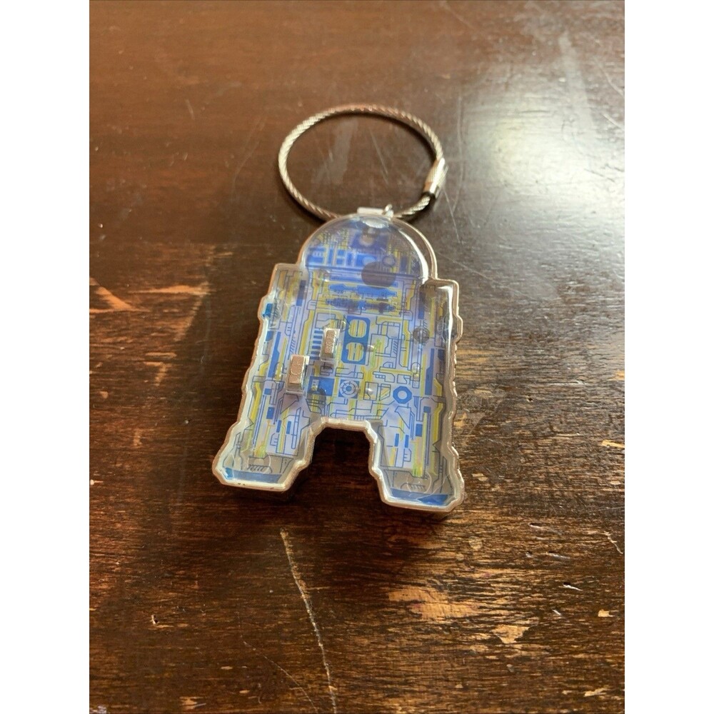 Disney Parks Star Wars Galaxy’s Edge Droid Depot Light Up Keychain HTF R2D2 Rare